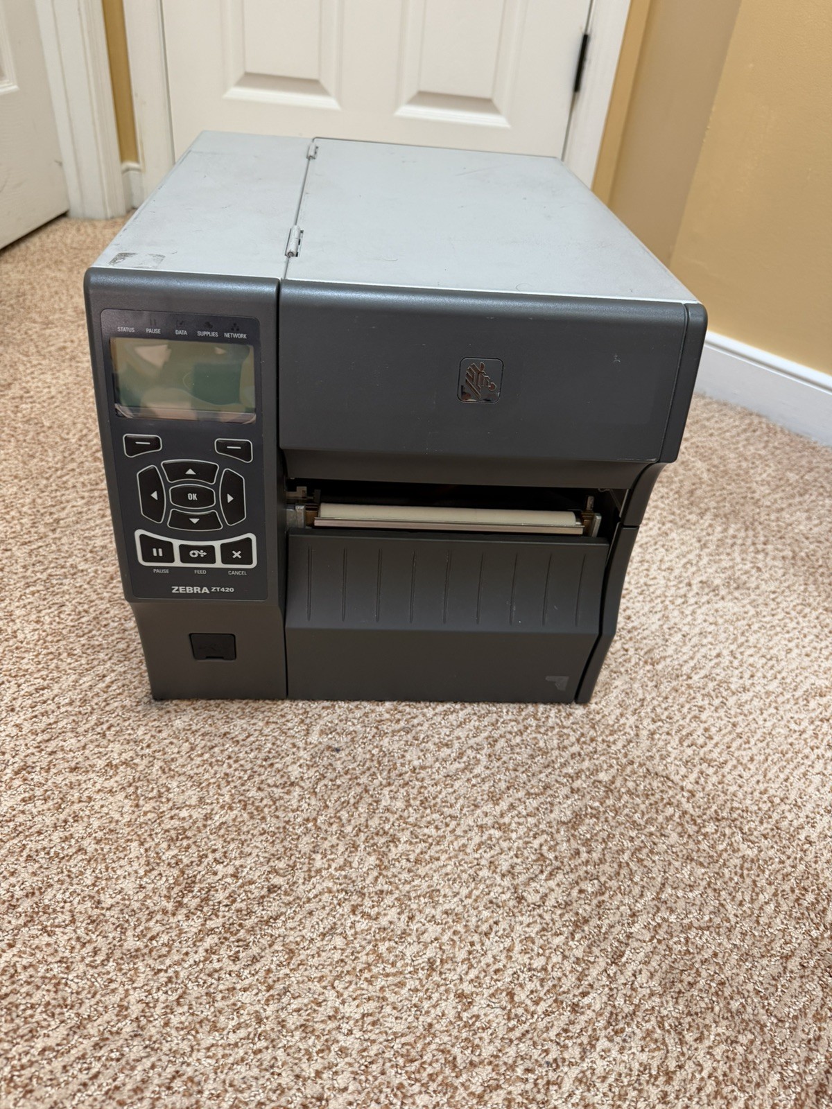 Zebra ZT420 B/W Thermal Label Printer 300 dpi (ZT42063-T010000Z)