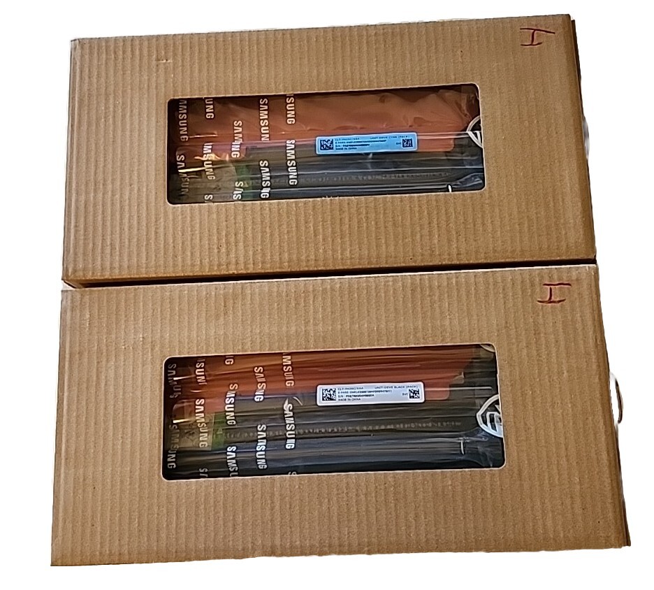Samsung CLT-P409C/XAA Toner Cayan & CLT-P409C/XAA Toner Black Sealed Lot of 2