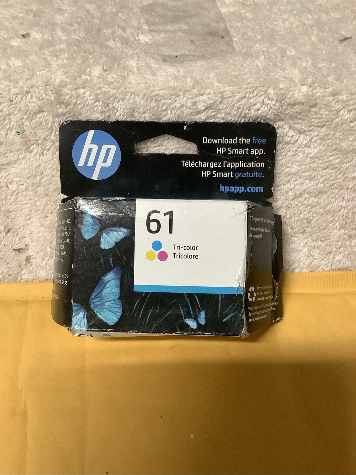HP Deskjet Envy, Office Jet 61, Tri-Color Ink Cartridge May 2026 J3