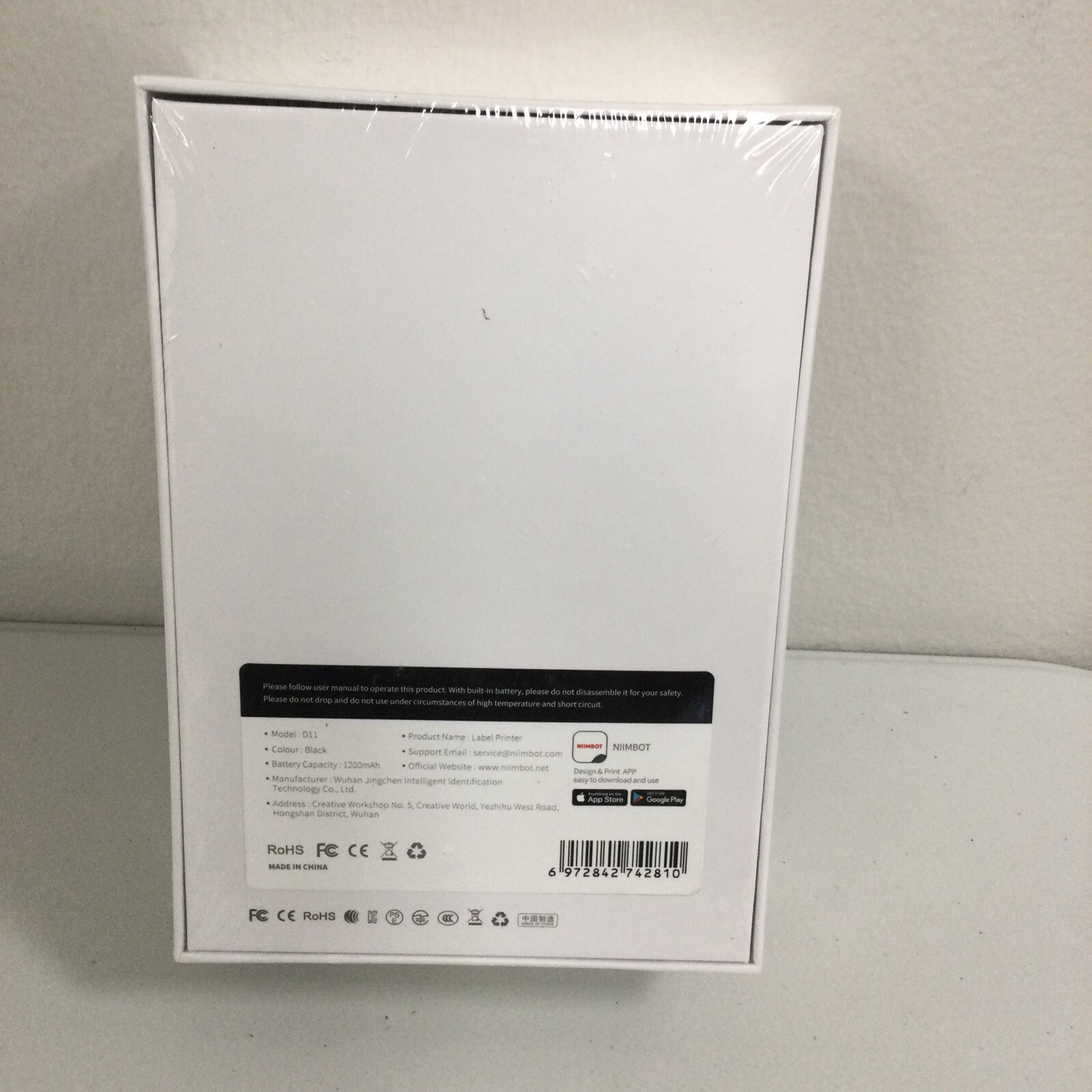 Niimbot D11 Thermal Label Printer Handheld Wireless Rechargeable BLACK New