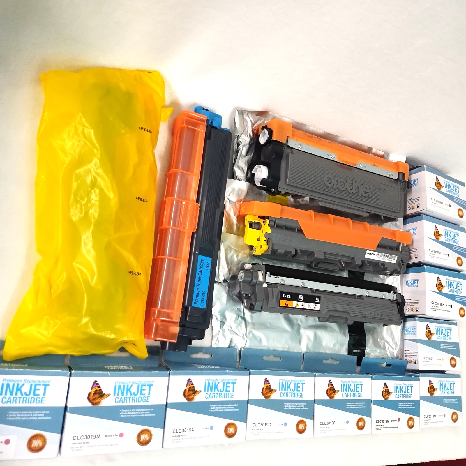 Genuine & Compatible Brother Toner/Cartridge, Black Cyan Yellow, Magenta, Lot 16