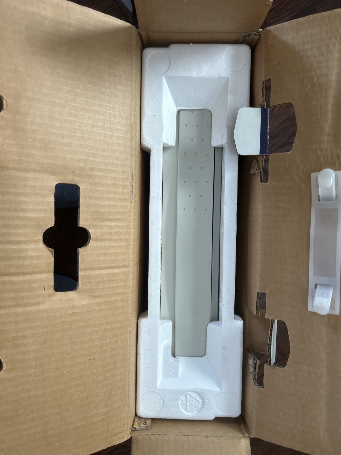 Acer Scanner 320 Desktop Scanner 36-Bit Color 300×600 DPI Optical USB/Parallel