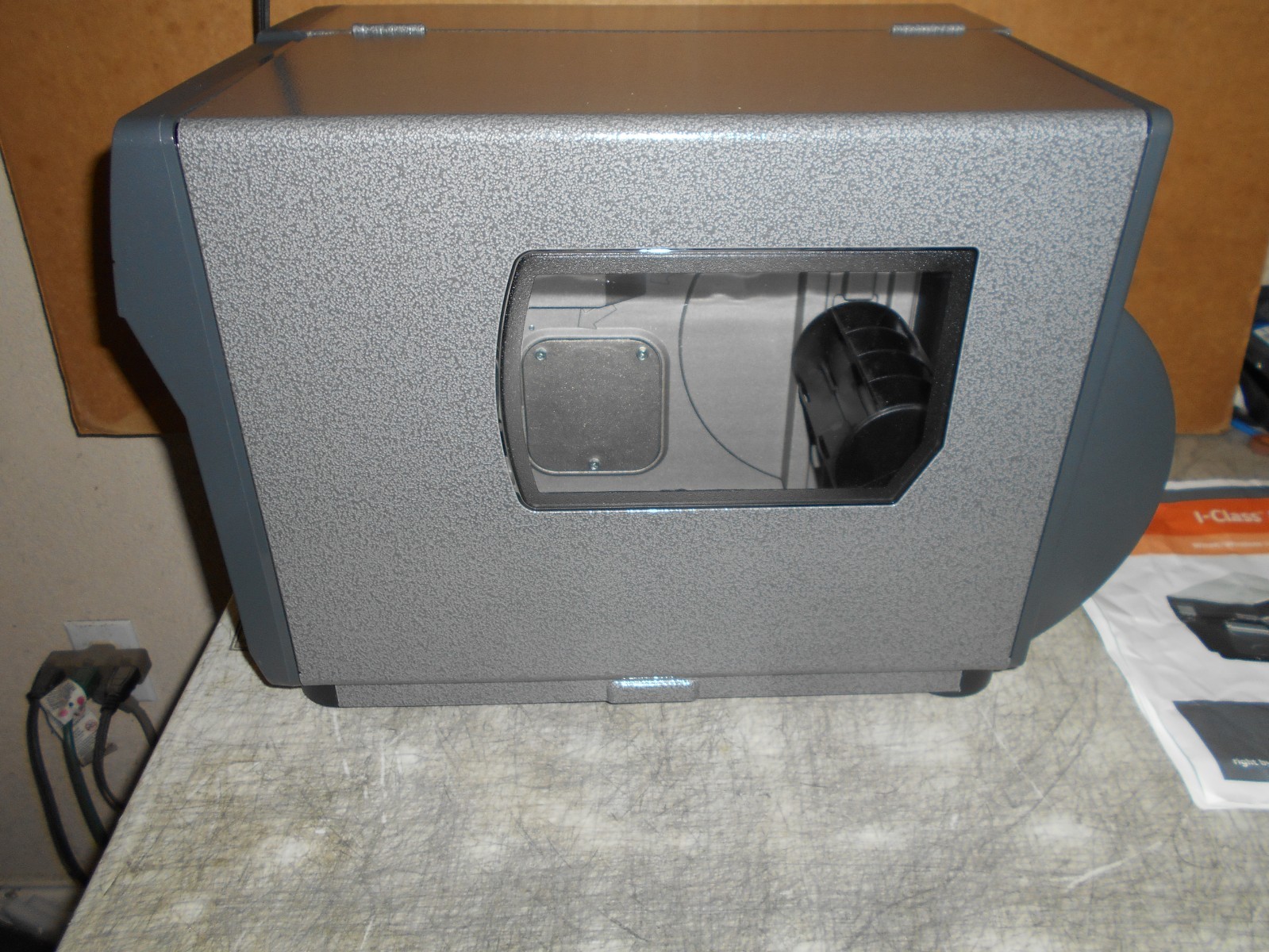 Nice Datamax-Oneil Mark II I-4212e Thermal Label printer with Ethernet