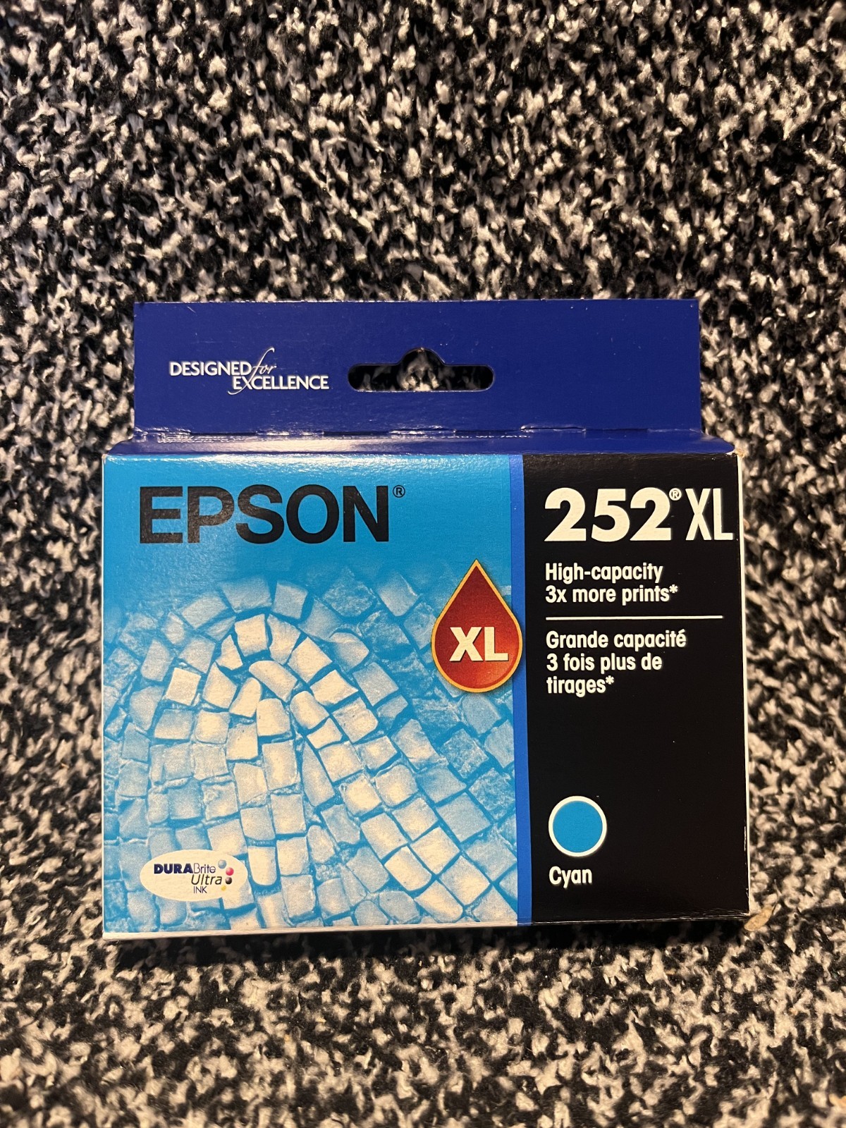 EPSON 252XL High Capacity Cyan Ink Cartridge T252XL220 Date: April 2028
