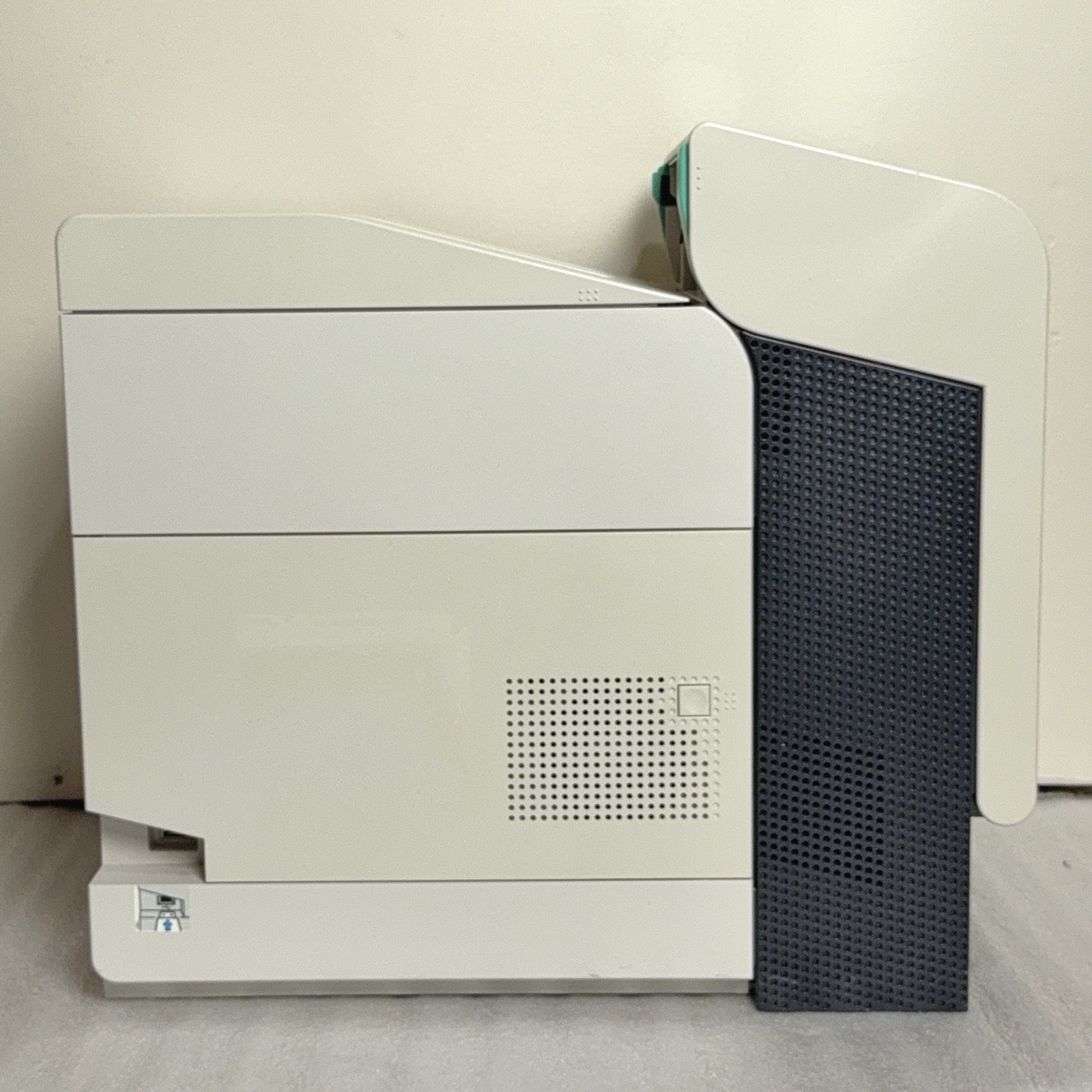 Kyocera ECOSYS FS-C5200DN Color Laser Printer Business Class Tested Working