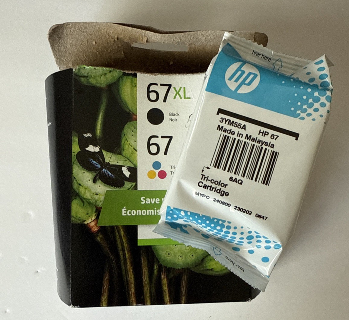HP 67 1–Ink Cartridge Tri-Color 3YM55A Expired DEC 2024