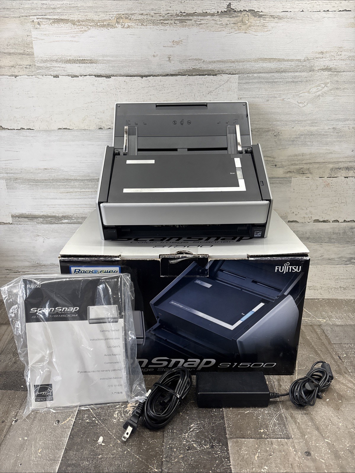 Fujitsu ScanSnap S1500 duplex sheet fed document scanner w/ AC adapter Software