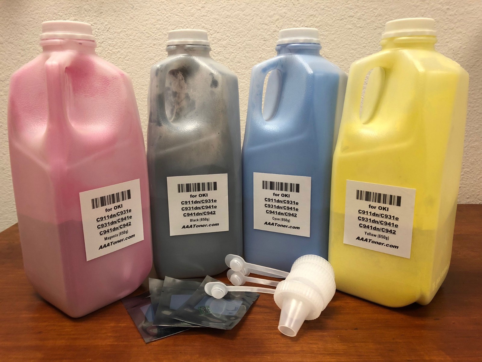 4 Toner Refill for use in OKI C900 series, C911, C931, C941, C942 + 4 Chips
