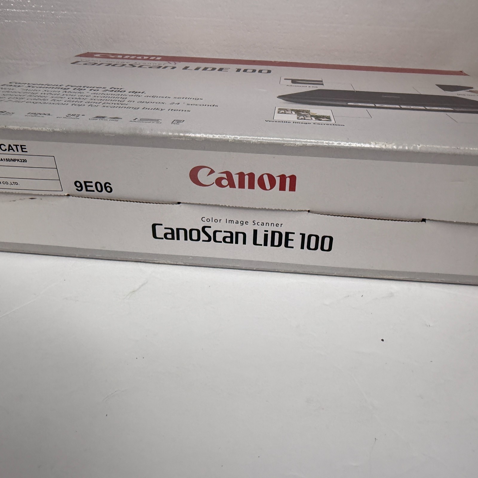 Canon CanoScan LiDE 100 Color Image Scanner 2400dpi USB Black EUC