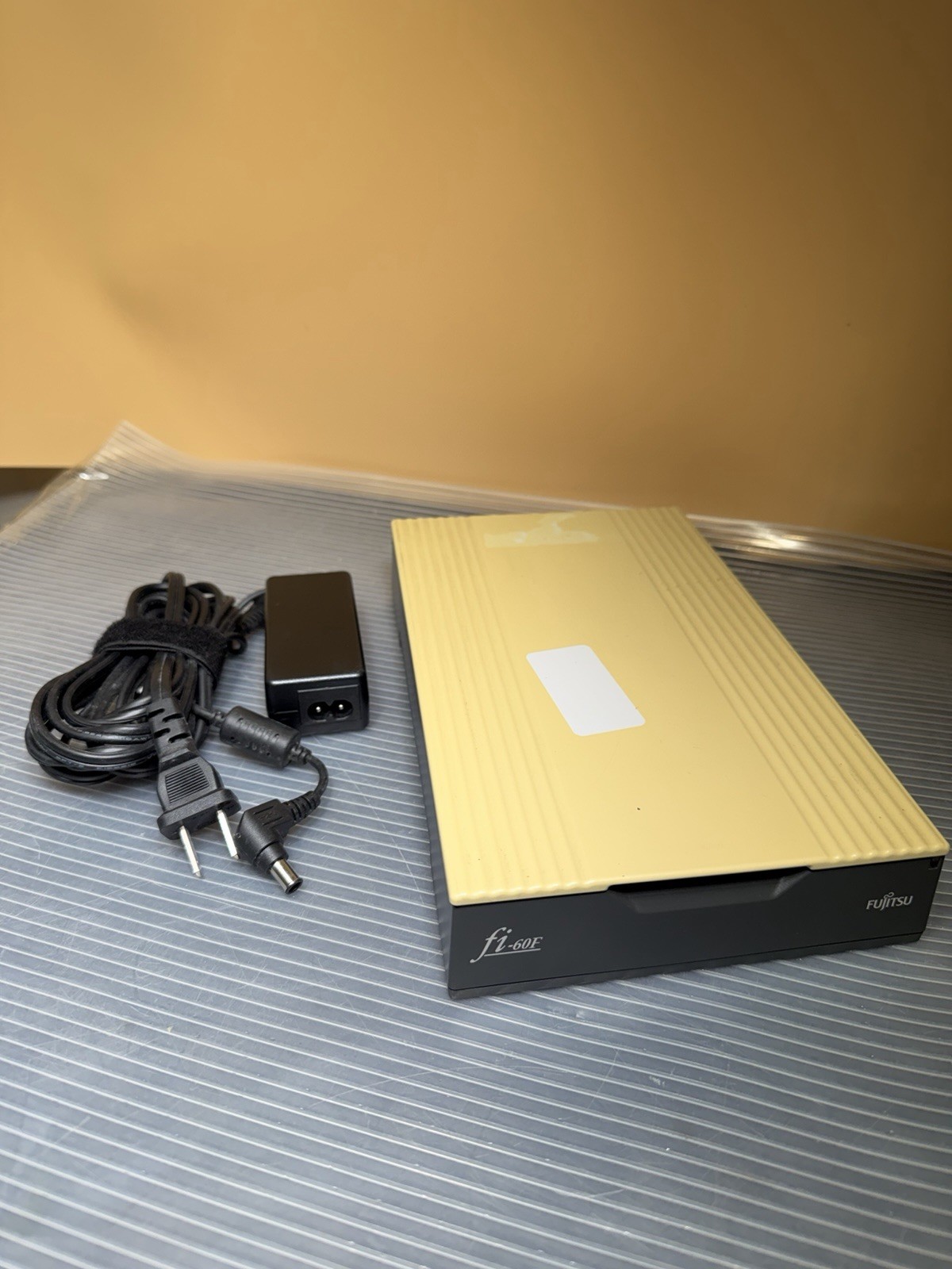 Fujitsu fi-60F Compact Mini Flatbed A6 Size Desktop Scanner, scratched glass