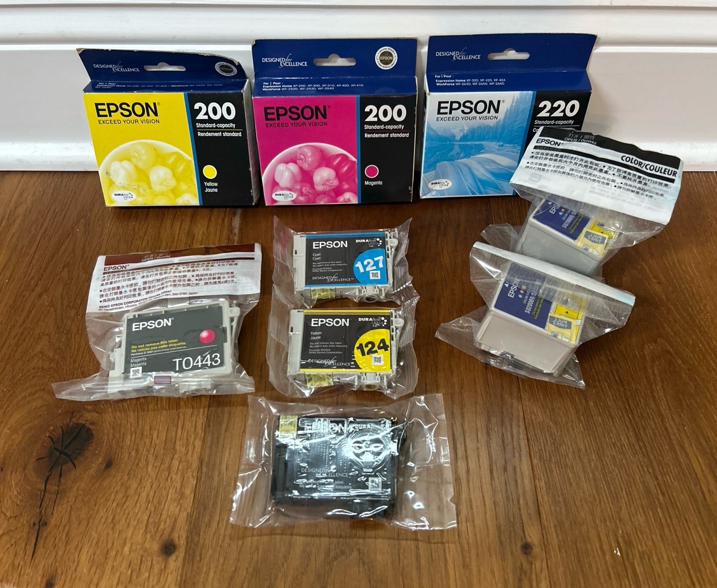 Genuine Epson INK Mixed Lot 9 cartridges New sealed Expired 124, 127, 220 plus