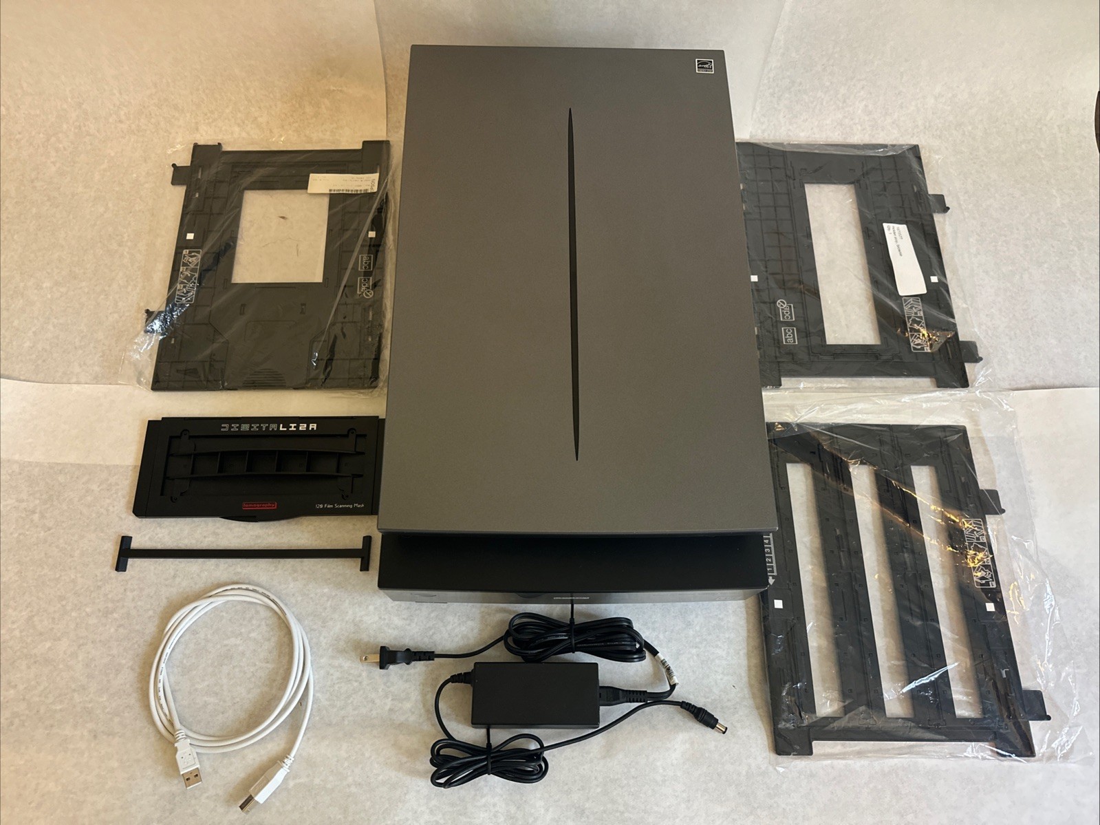 Epson Perfection V800 Photo Color Scanner w/ AC Adapter & Accessories