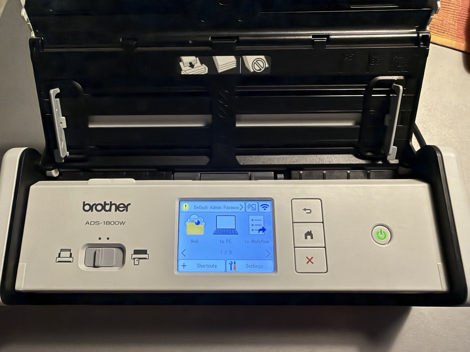 Brother ADS-1800W Wireless Compact Portable Color Scanner Excellent condition!
