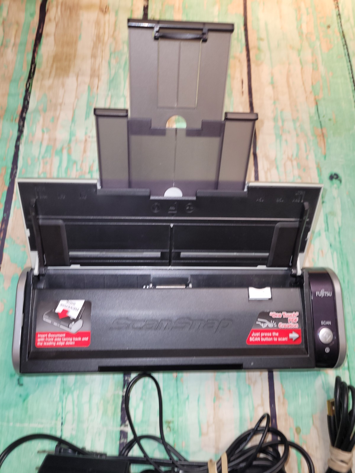 Fujitsu ScanSnap S300 Mobile Scanner with power cord and bag