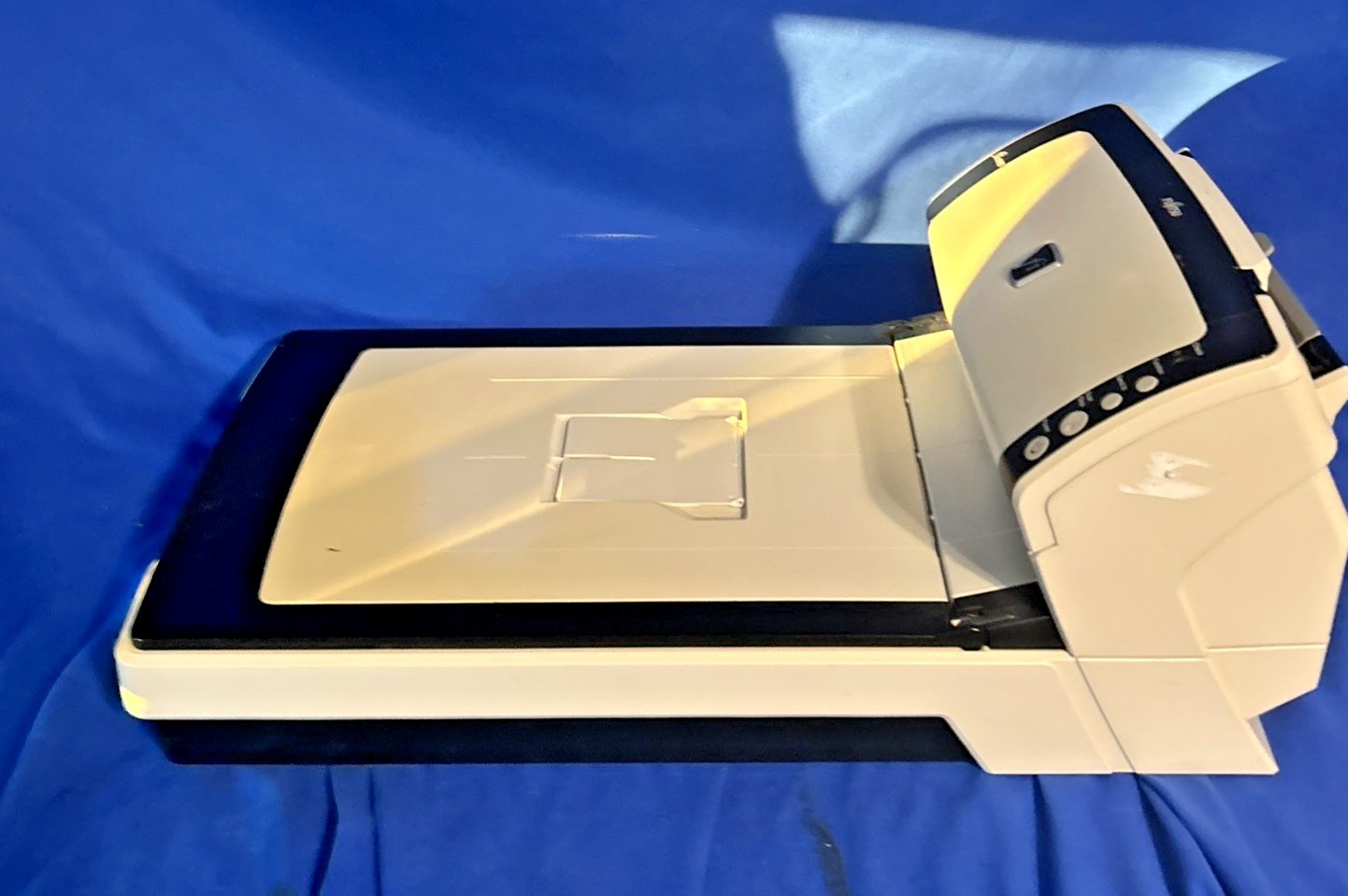 Fujitsu fi-6240Z Flatbed High Speed 600 DPI Document Scanner READ