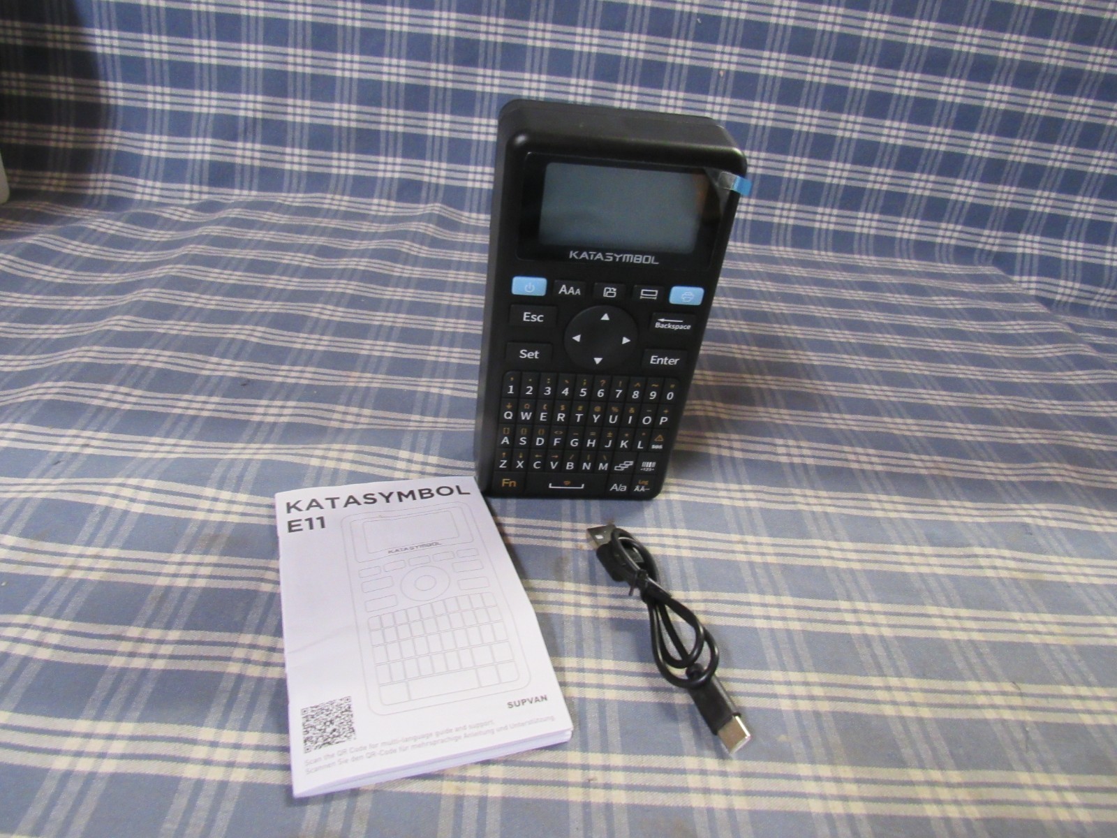 SUPVAN E11 Bluetooth Label Maker with 4 Tapes Smart App Printing FREE SHIPPING.