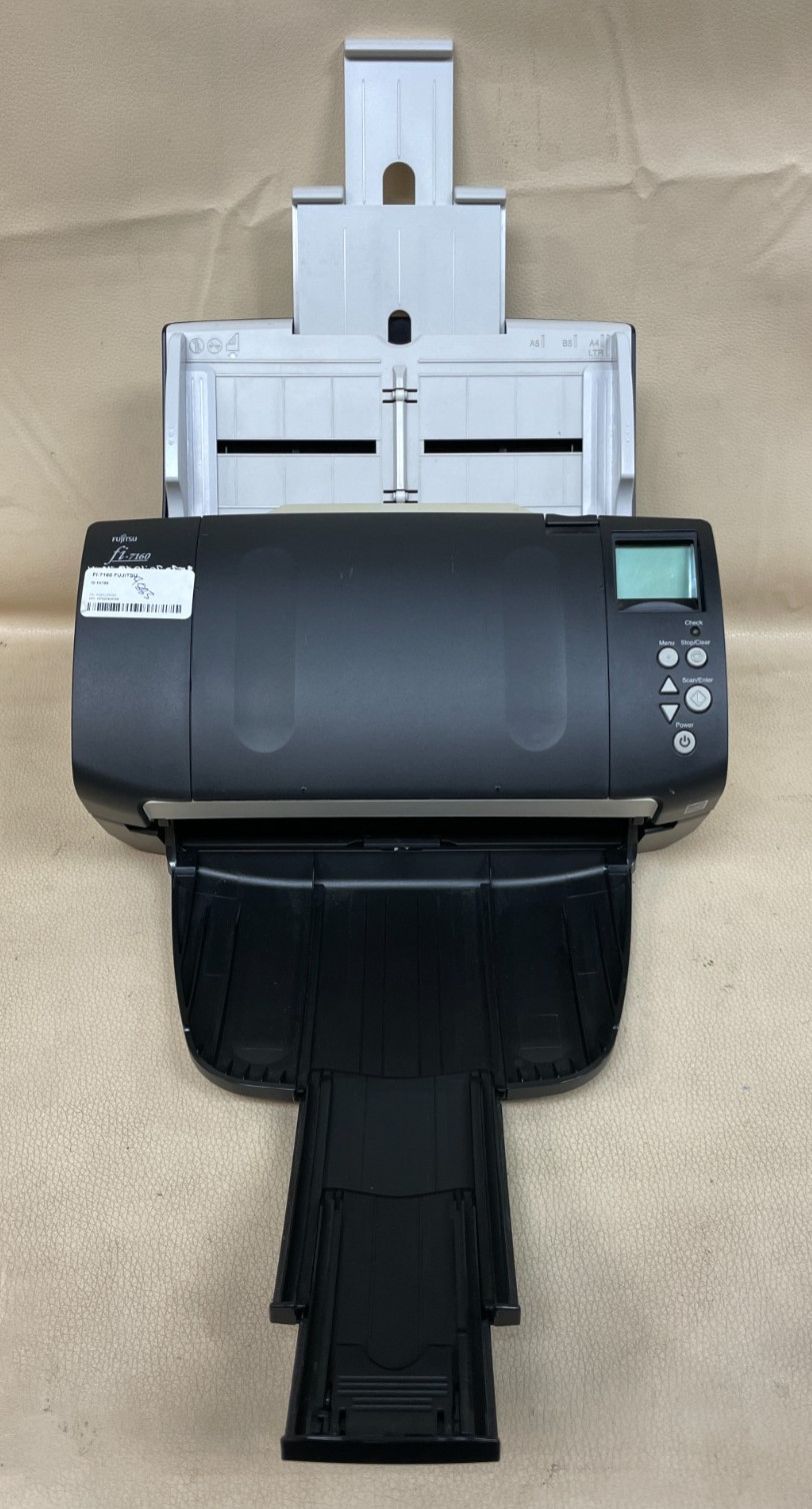 Fujitsu Fi-7160 PA03670-B055 Duplex Document Scanner 9883 SCANS