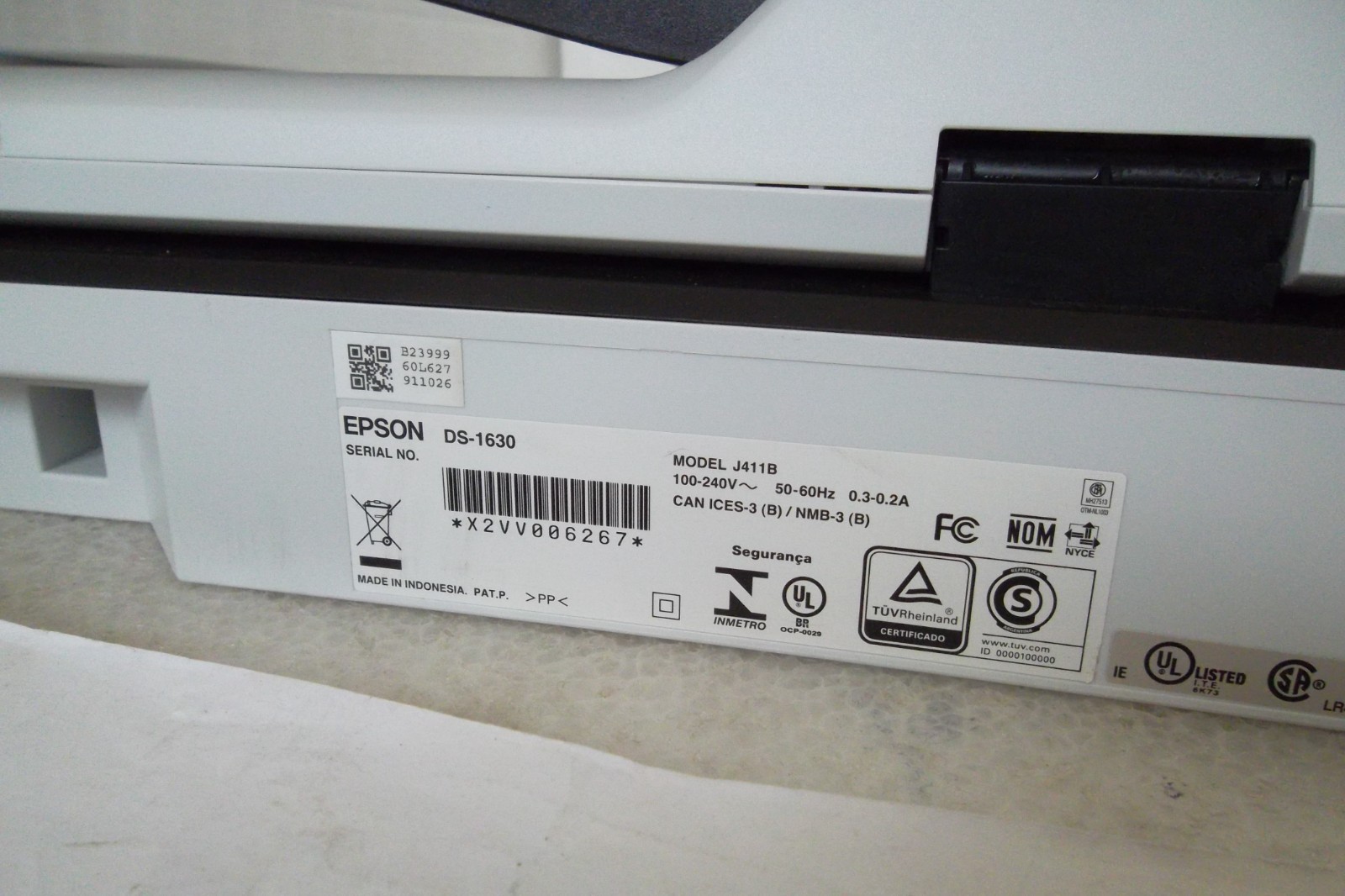Epson DS-1630 Flatbed Color Document Scanner ADF One-Touch 1200 dpi TWAIN J411B