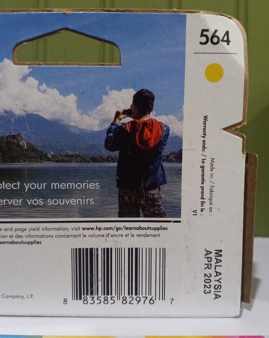 Genuine hp 564 Ink Cartridge – Yellow ( 04/ 2023)