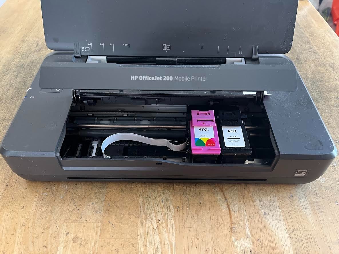 HP Officejet 200 Mobile Printer