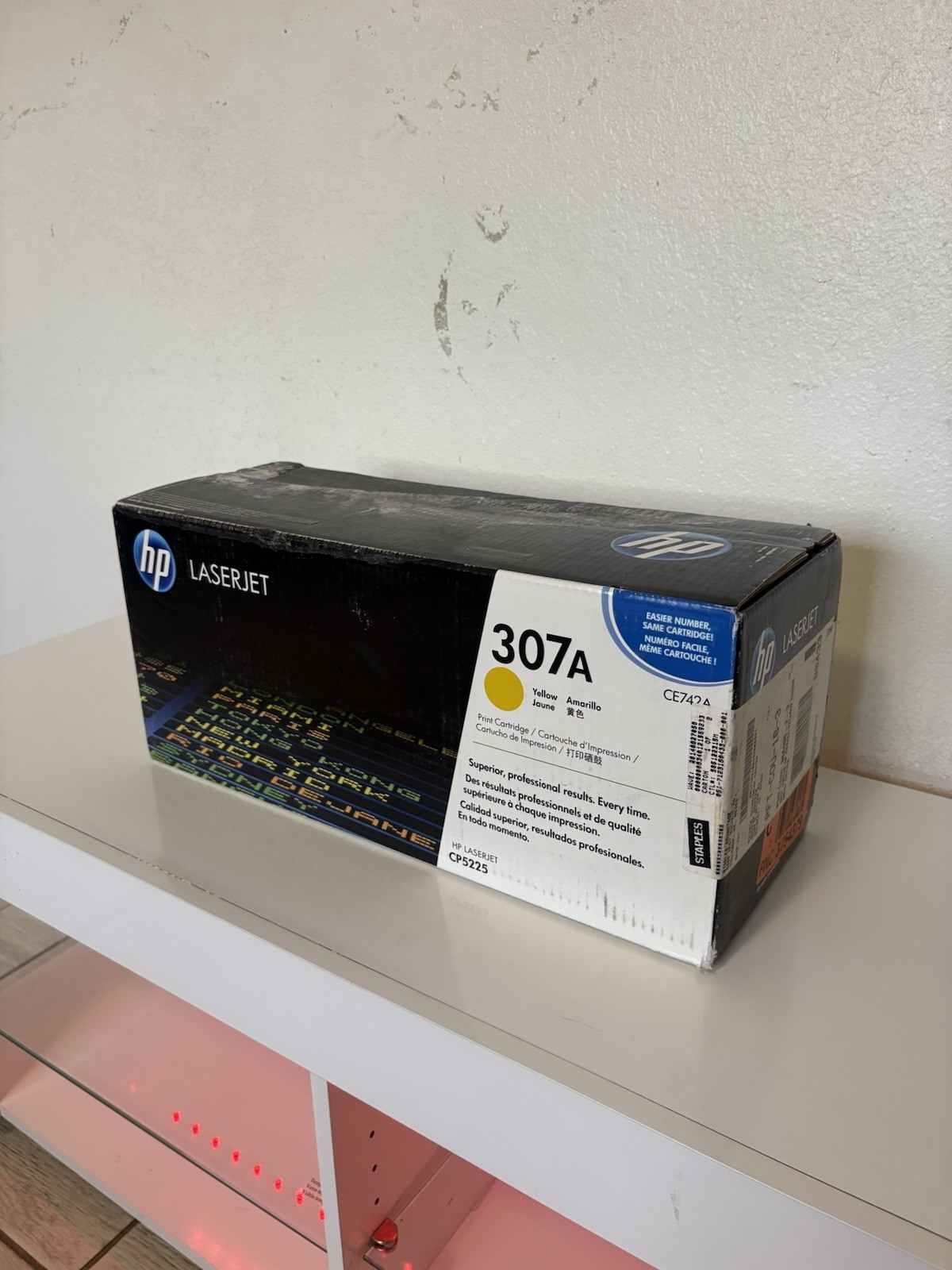 HP 307A Yellow Toner Cartridge CE742A NEW Slight Damage To Box