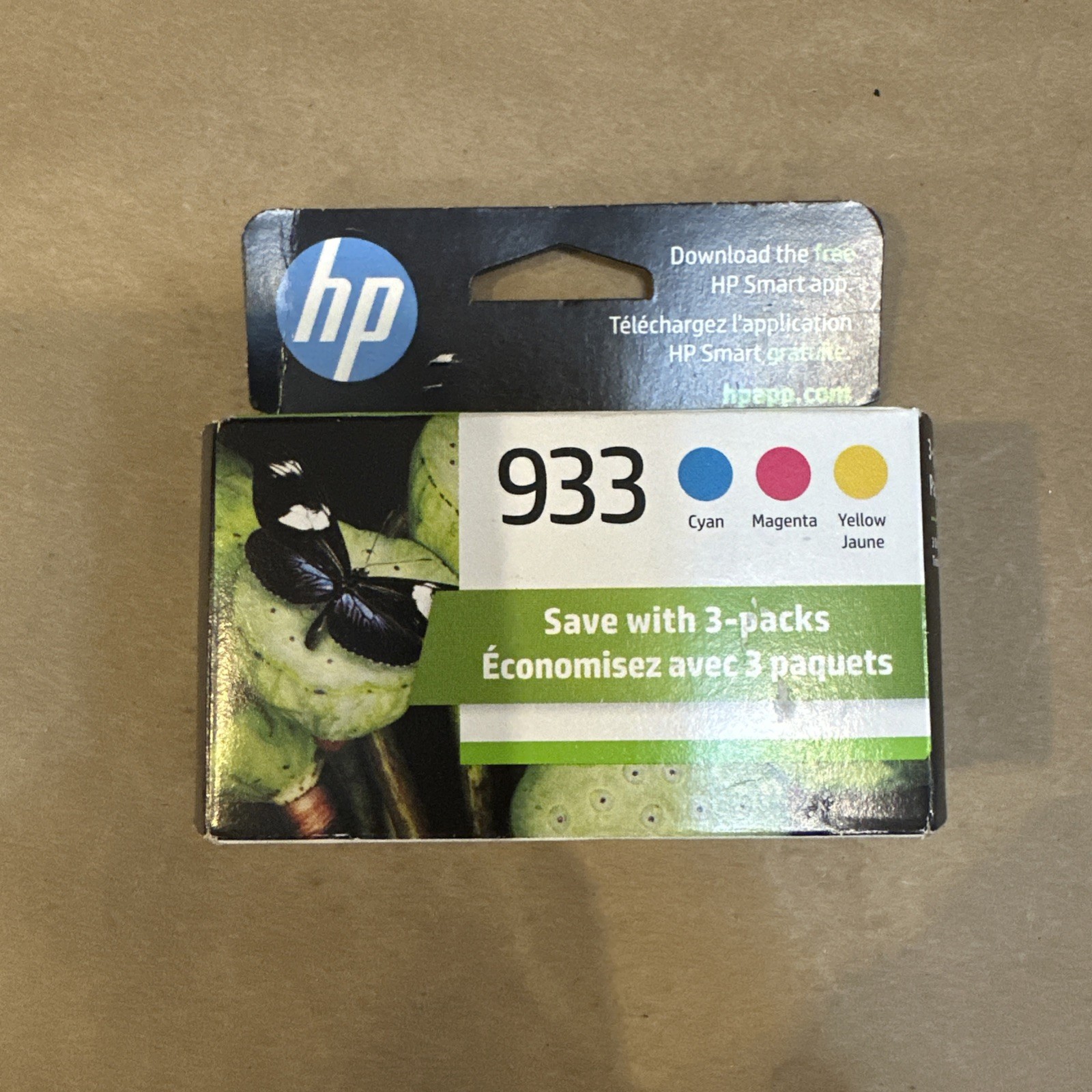 HP 933 Tri-Color (Cyan, Yellow, Magenta) Standard Yield Ink Cartridge 11/2026