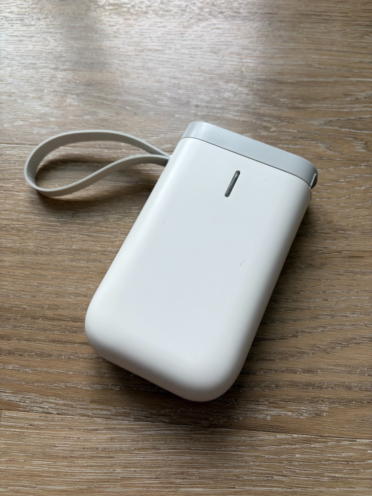 NIIMBOT D11 Bluetooth Thermal Label Printer – Portable Label Maker – White