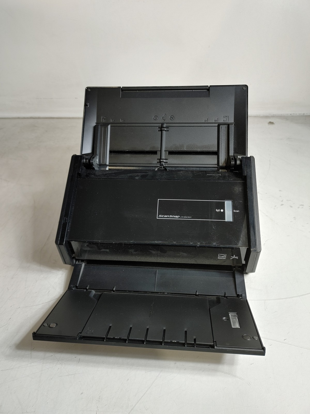 Fujitsu iX500 ScanSnap USB Pass-Through Scanner