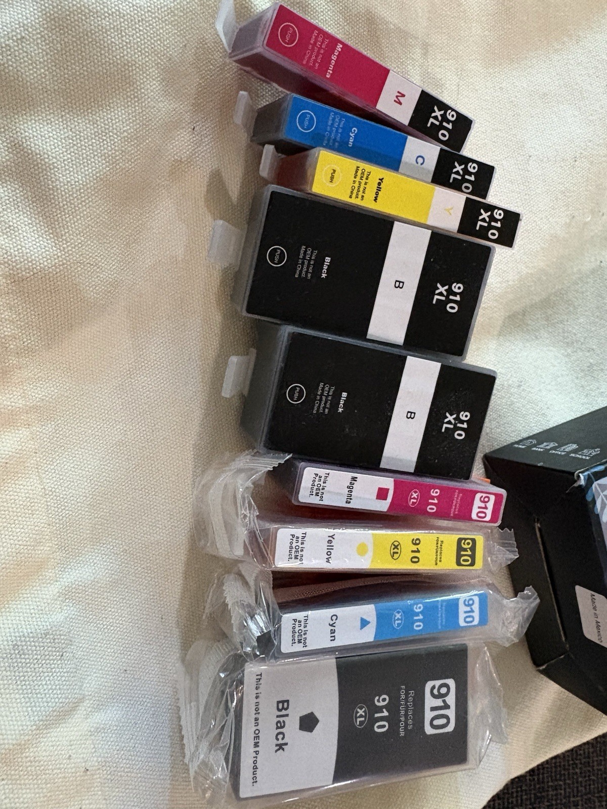 HP 910XL replacement Cartridges, 3 Black, 2 Yellow, 2 Magenta, 2 Cyan