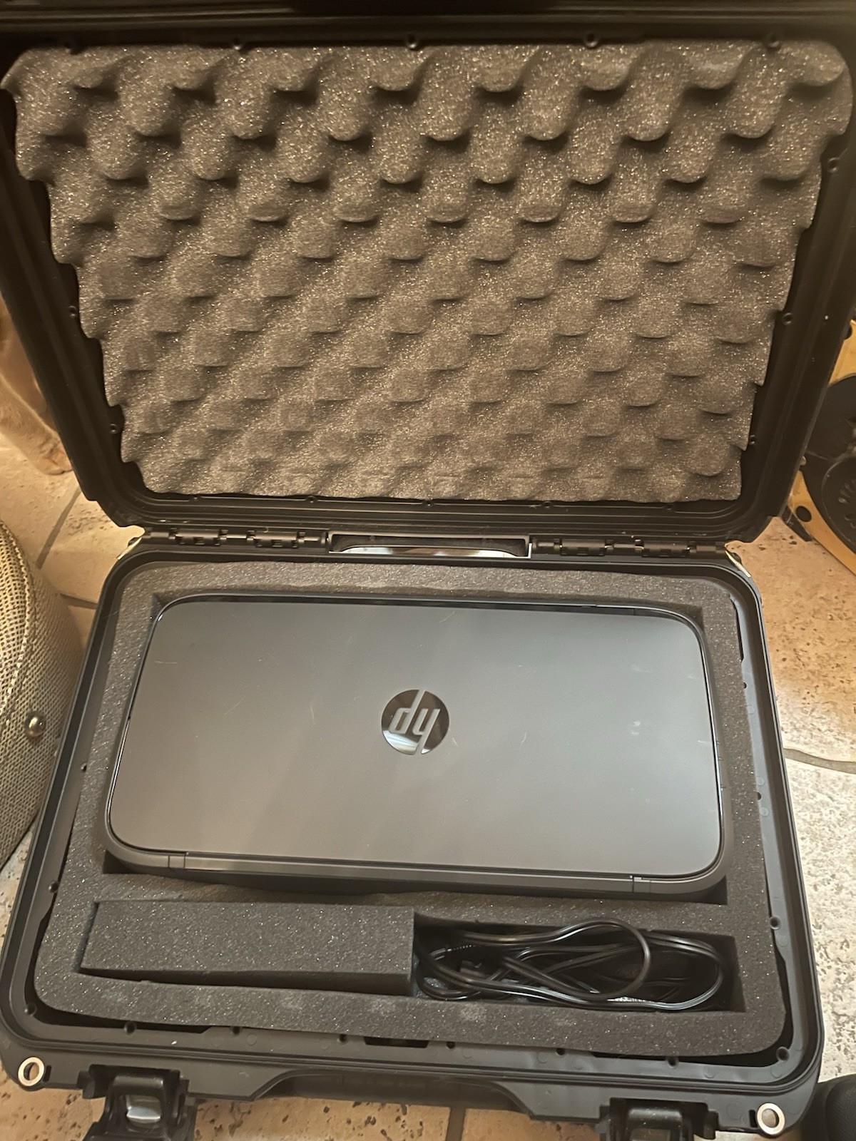 HP OfficeJet 250 Mobile All-in-One Printer CZ992 with Hard Case and Power Cord