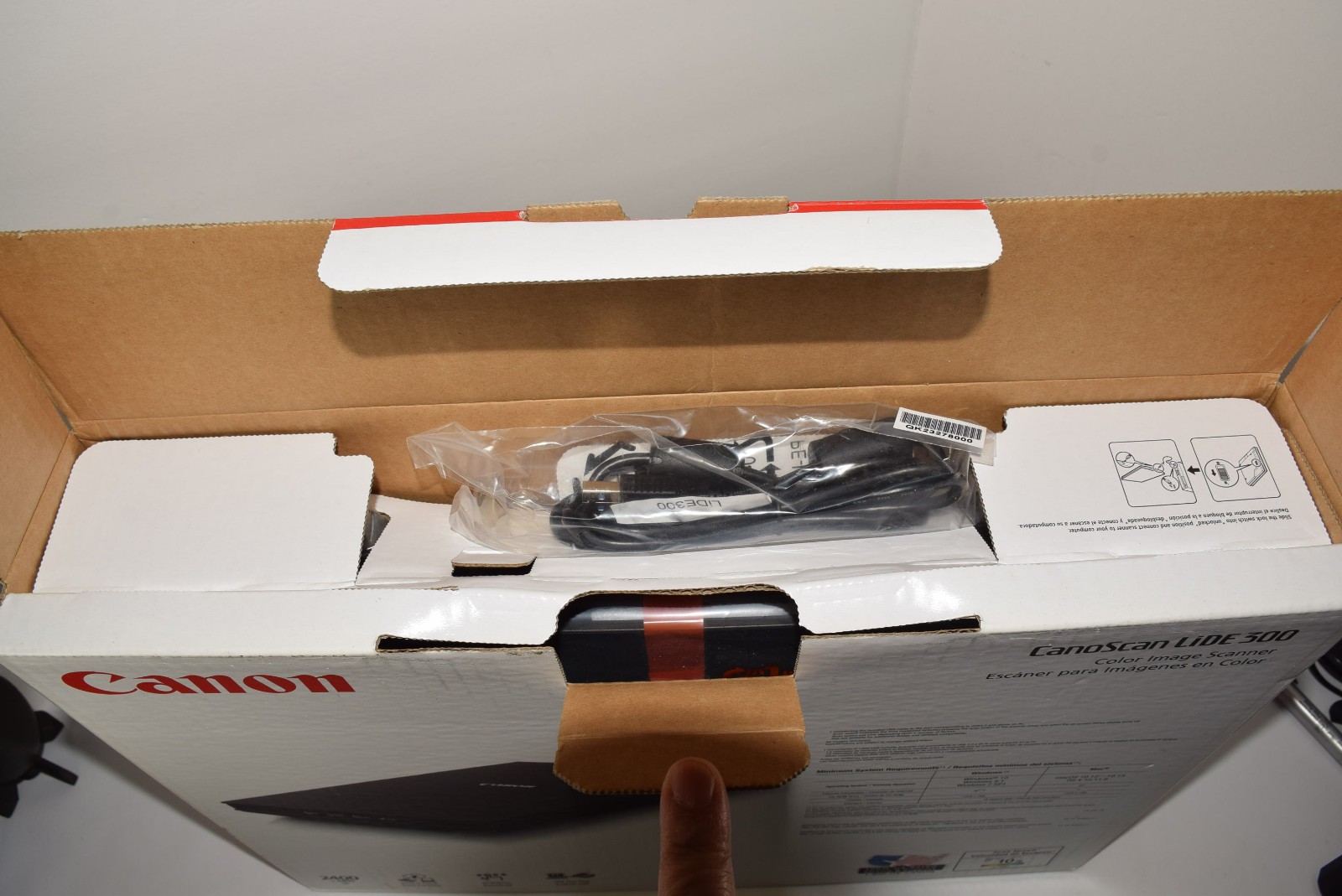 Canon CanoScan LiDE 300 Flatbed Color Image Scanner 2400 dpi – New Open Box USB