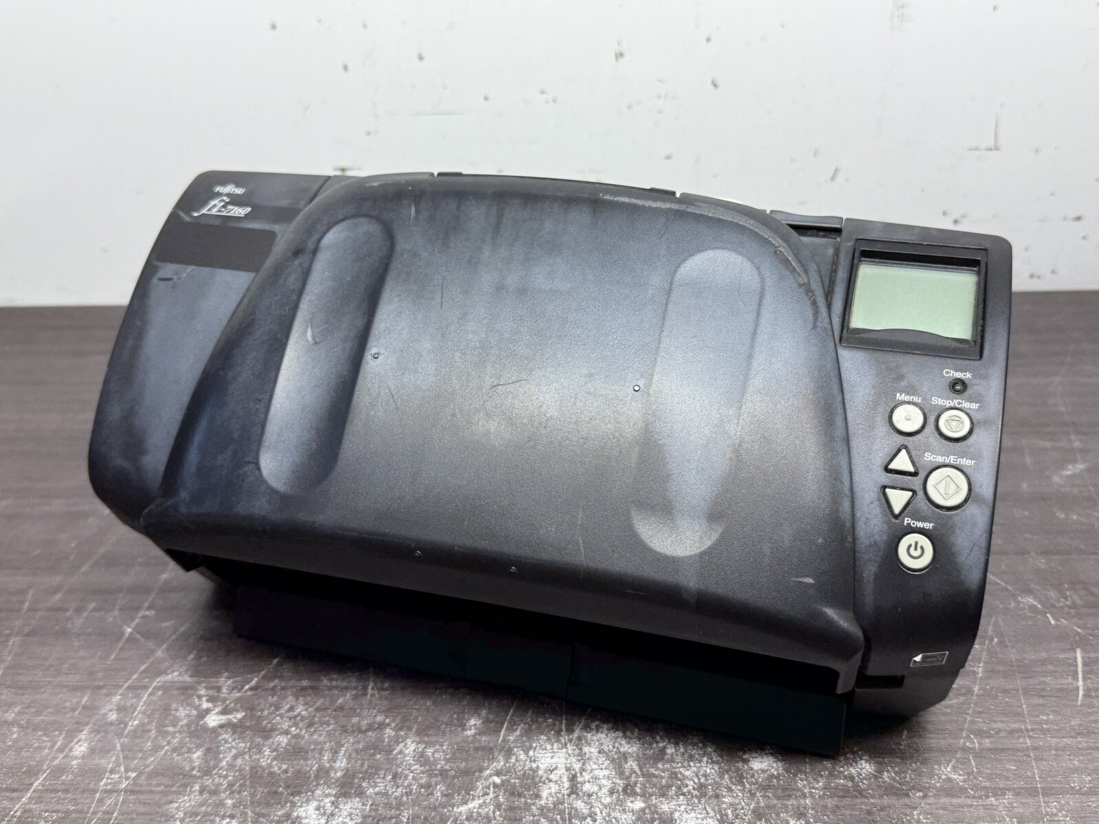 Fujitsu FI-7160 Document Scanner PA03670-B055 (129.295 Scans) – A187