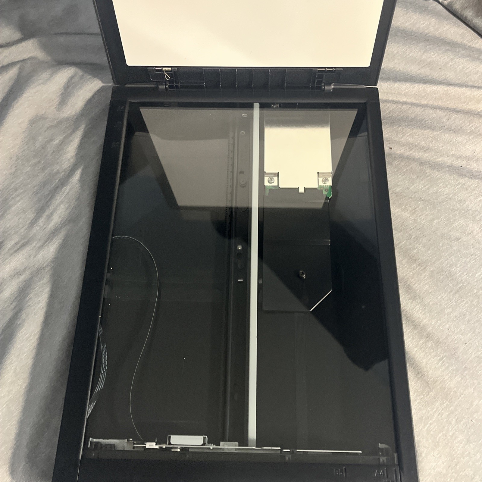 Canon Canoscan Lide 120 Flatbed Scanner