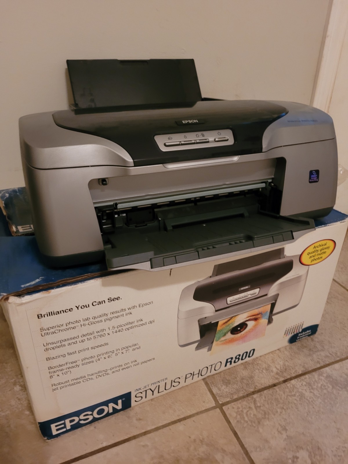 Epson Stylus Photo R800 Digital Photo Inkjet Printer