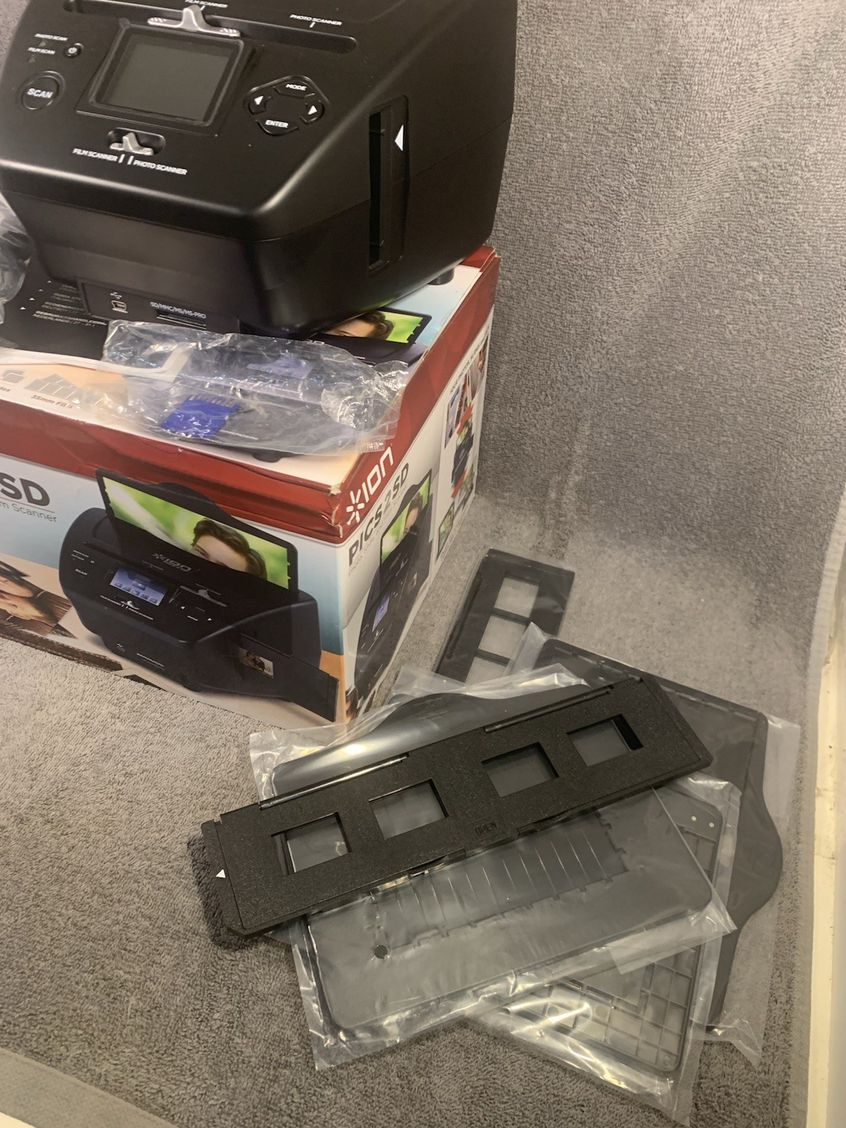 ION Pics 2 SD Photo Slide & Film Scanner As Shown Tested