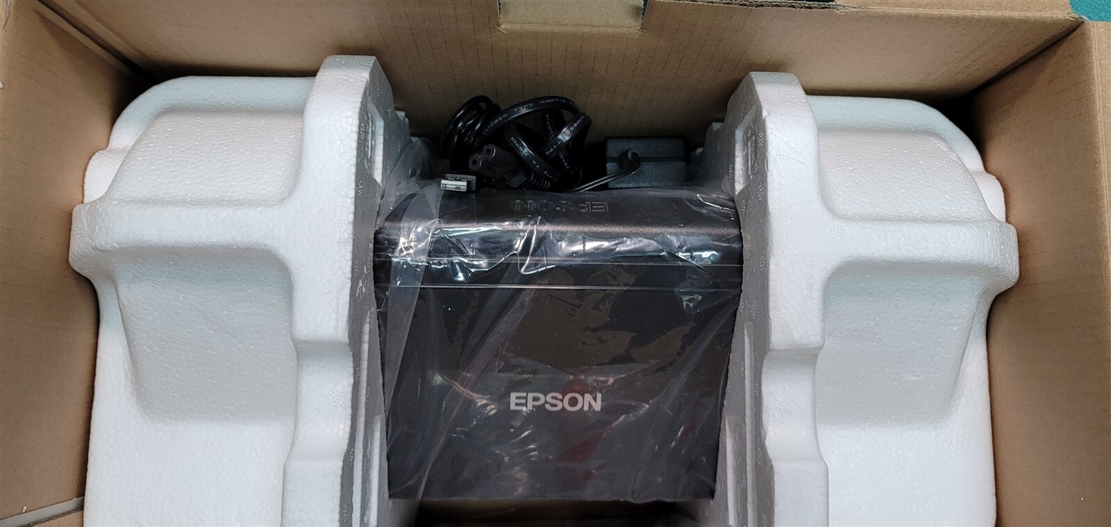 Epson Workforce Color Document Scanner DS-510 – Fast – Up to 26PPM!
