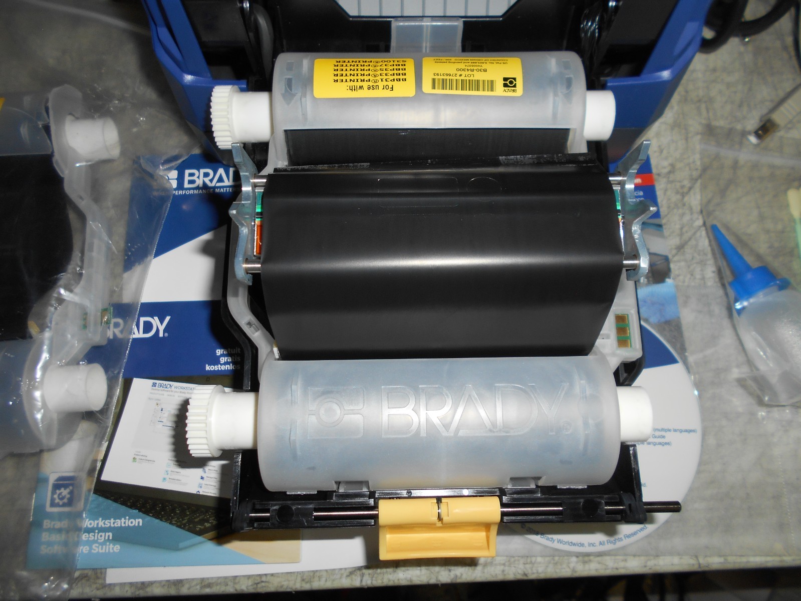 Nice Brady i3300 thermal label printer with Extras