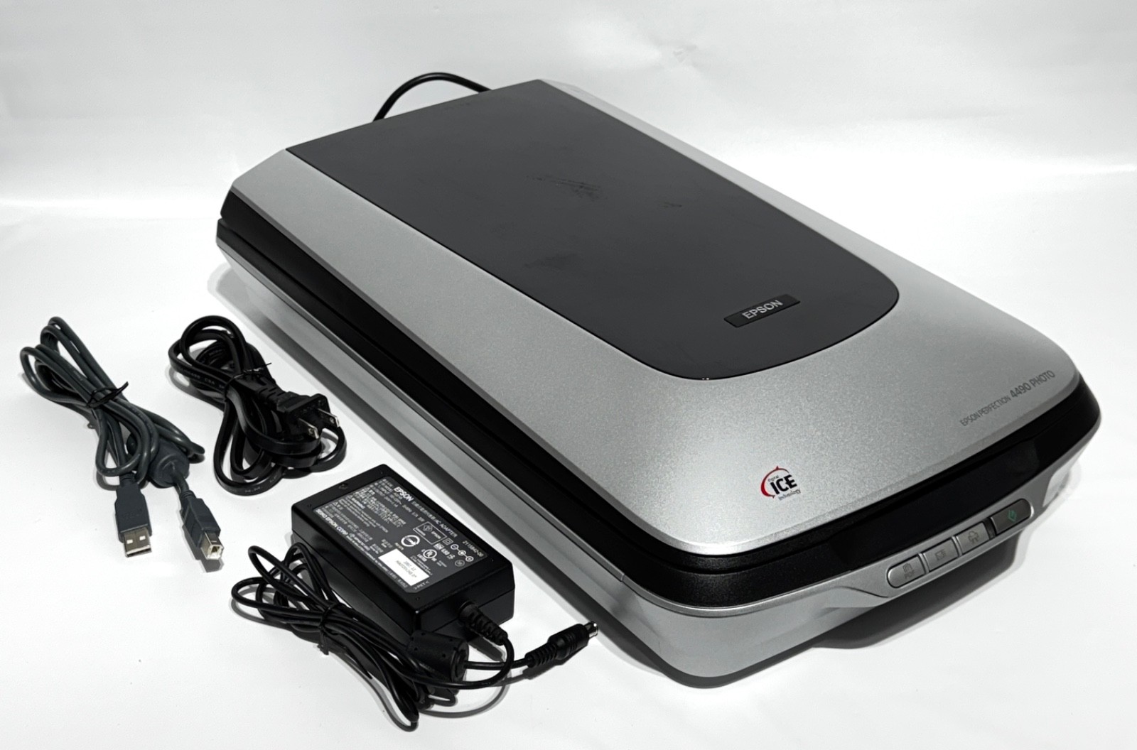 EPSON Perfection 4490 Photo Scanner J192A