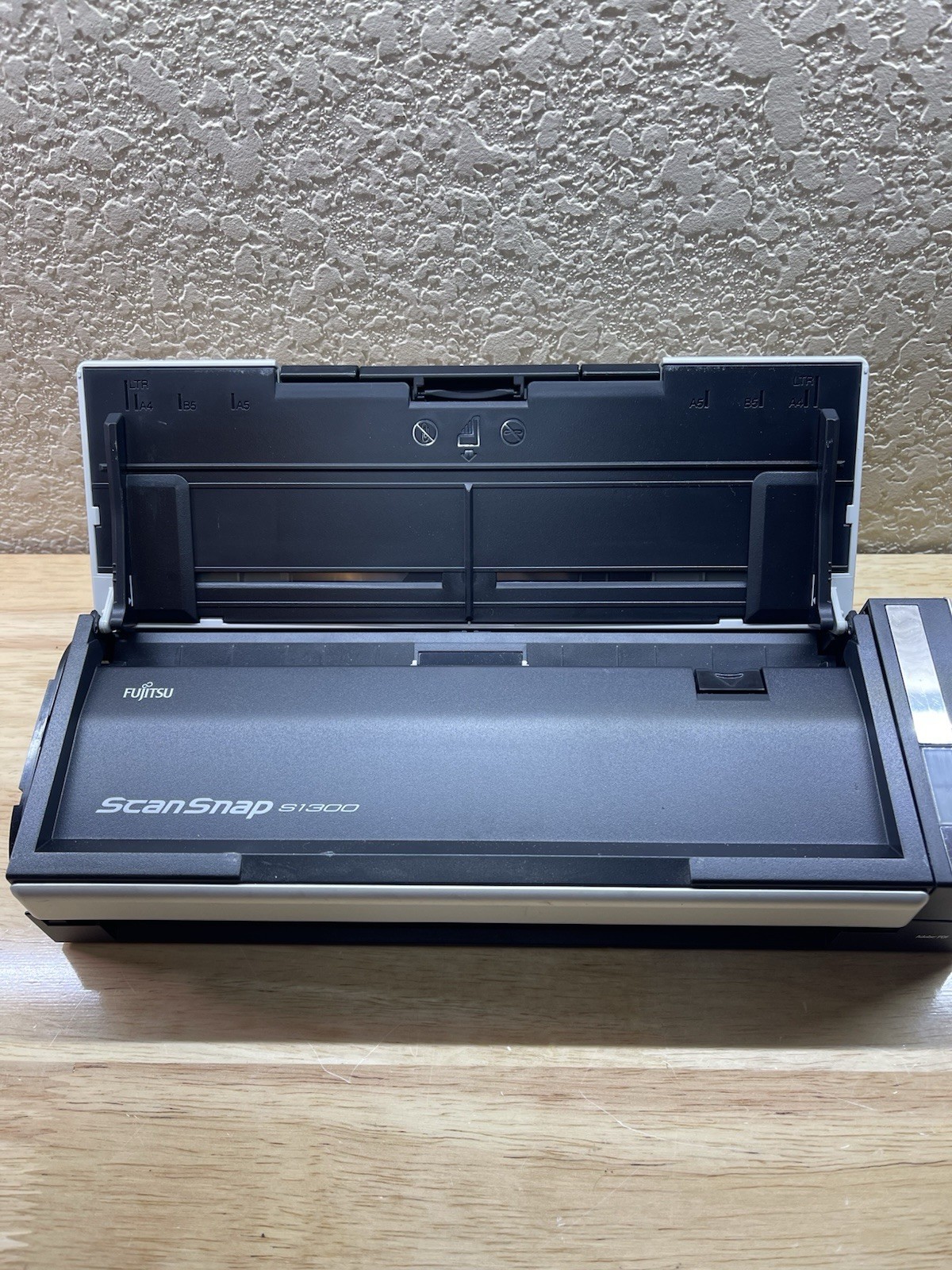 Fujitsu S1300i ScanSnap Document Scanner No Power Supply Lot A Untested