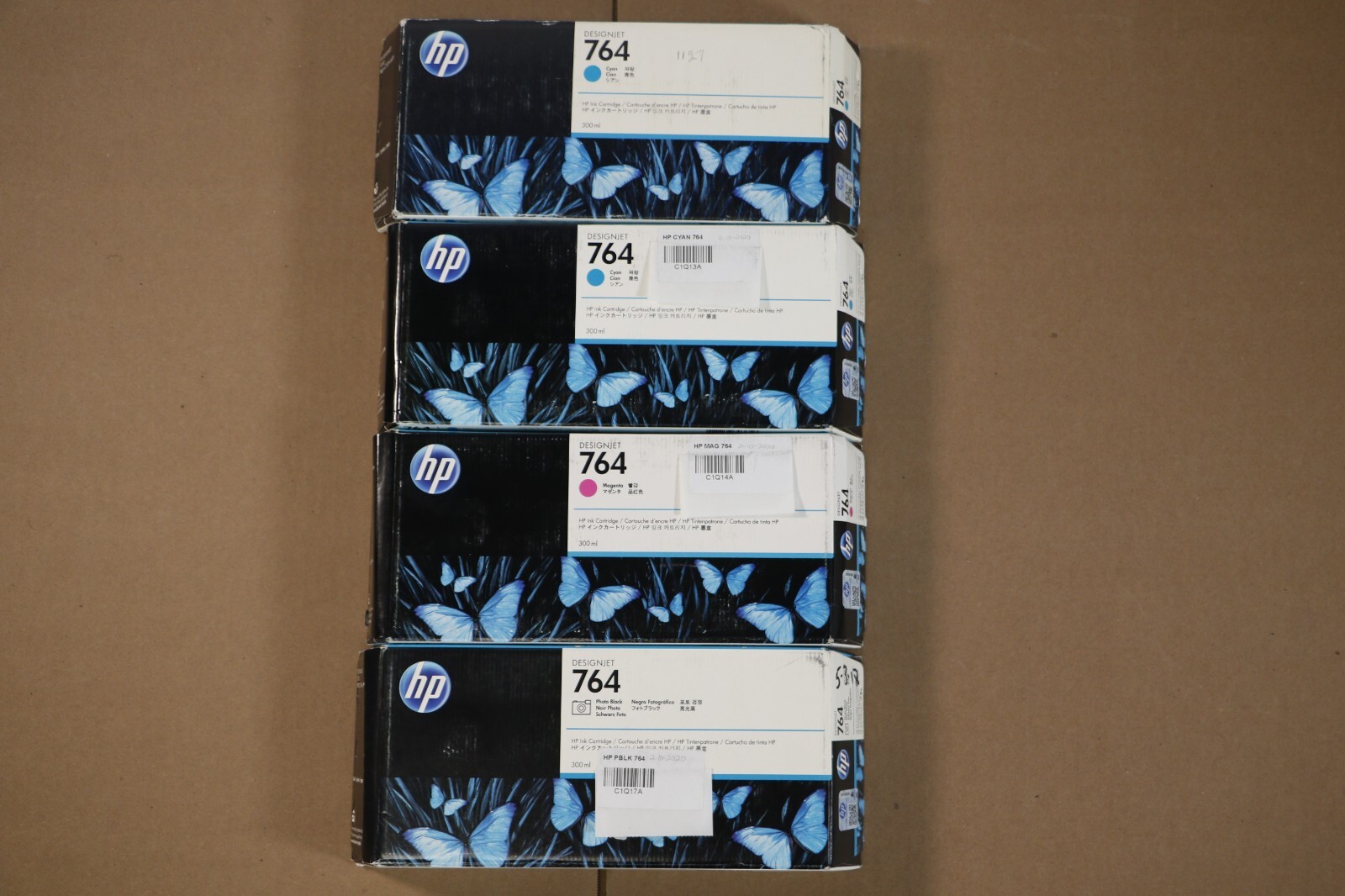 Lot of 4 New OEM HP Designjet T3500 CCMPK ink Set HP764 C1Q13A,C1Q14A,C1Q17A