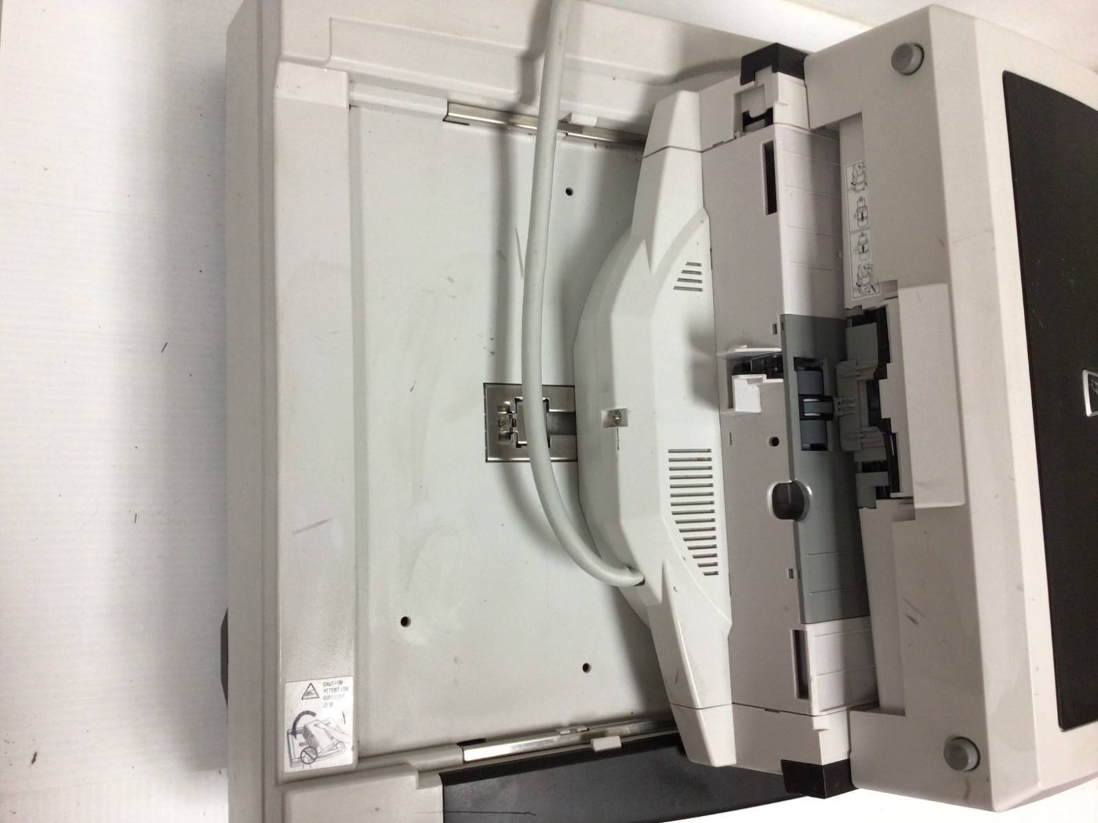 FI-6770 *B GRADE* *READ* FLATBED AND DOCUMENT FEEDER 11X17 SCANNER