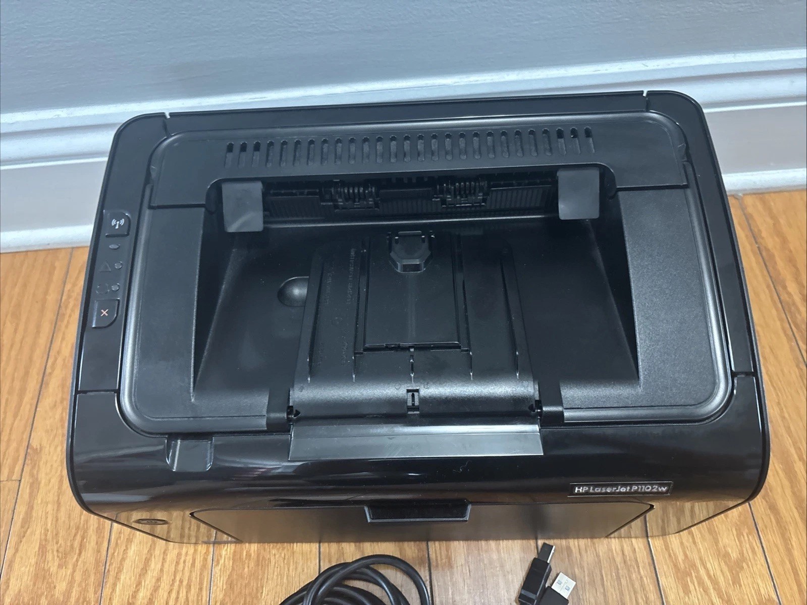 HP LaserJet Pro P1102w Standard Printer Laser Printer (CE657A) TESTED WORKS