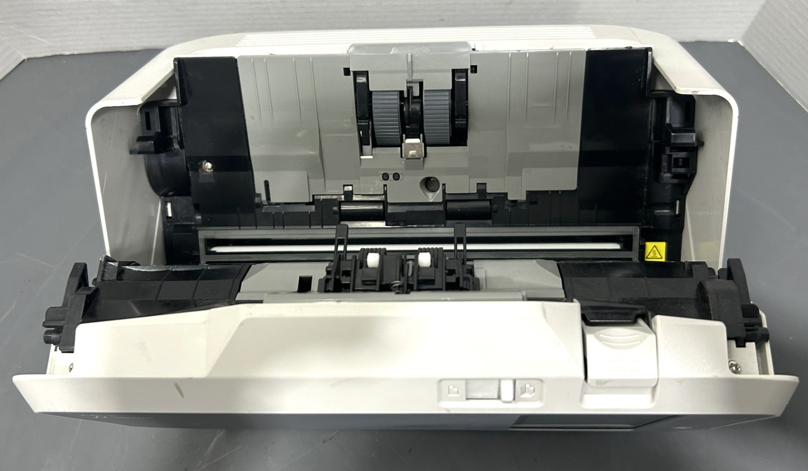 Fujitsu fi-7300NX Touchscreen Networkable Document Scanner NO Top Tray Tested