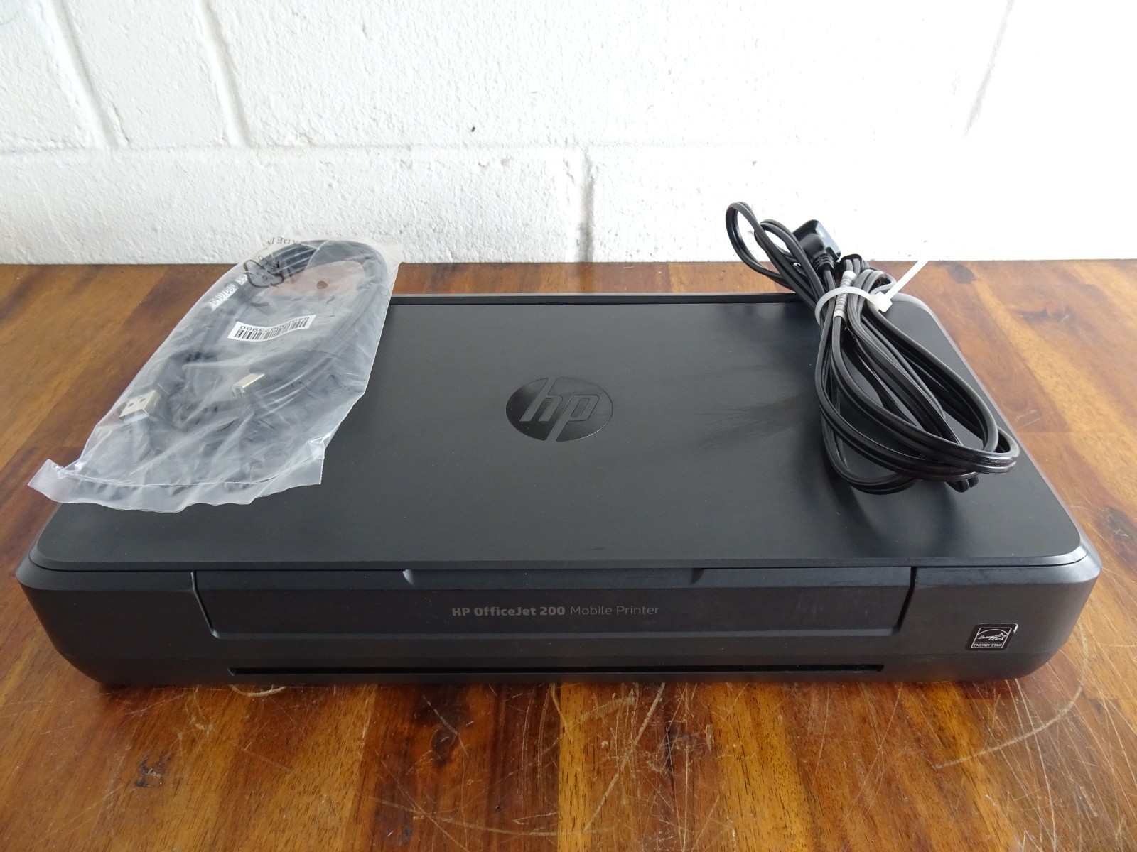 HP OfficeJet 200 Mobile Color Inkjet Printer with Battery & Cables Tested No Ink
