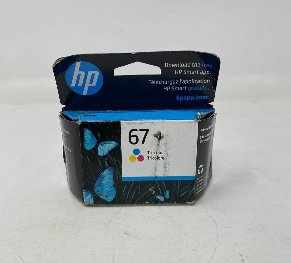 HP 67 Tri-color Original Ink Cartridge, ~100 pages Exp May 2027