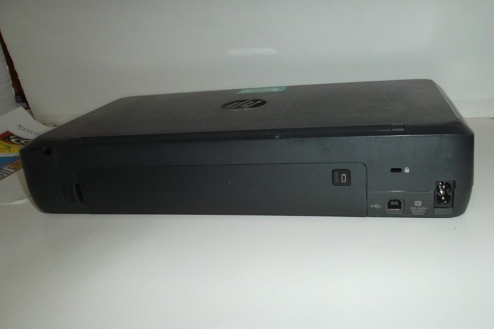 HP OfficeJet 200 Mobile Printer Wireless USB 2″ Color LCD CZ993A Good Battery