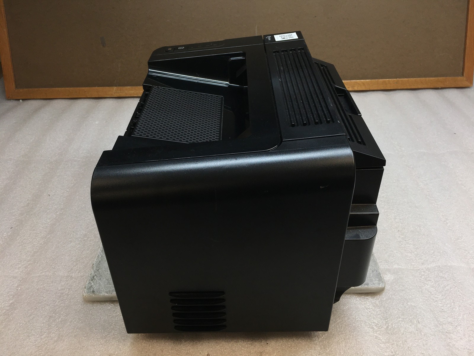 HP LaserJet P1606DN Workgroup Printer 13.6k Pgs w/ FULL Toner *NO PAPER HOLDER*