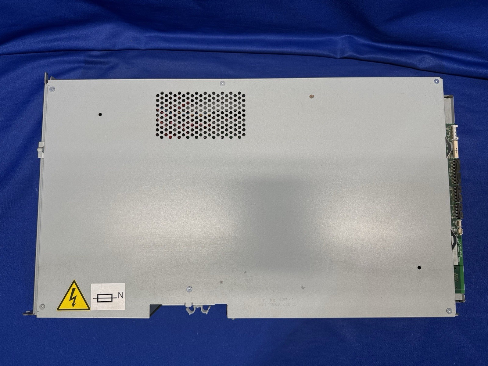 HP DesignJet T2500 E-Box CR357-80057 Main PCB, Formatter, PSU, Etc. – Powers On