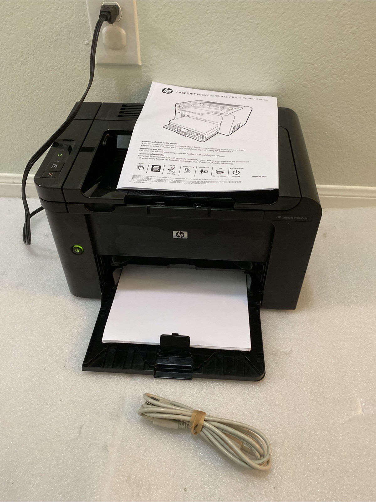 HP LaserJet P1606dn Monochrome Laser Printer Duplex Network w/ Toner & Cables
