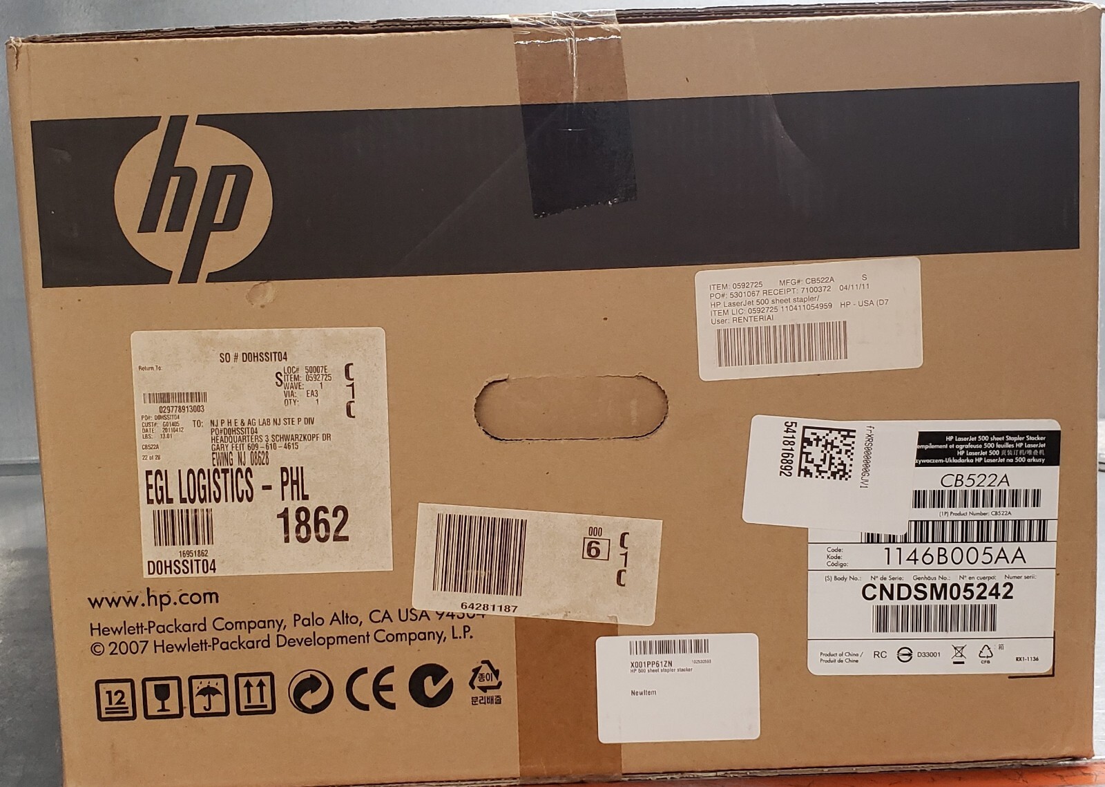 NEW HP LaserJet 500-Sheet Stacker CB522A